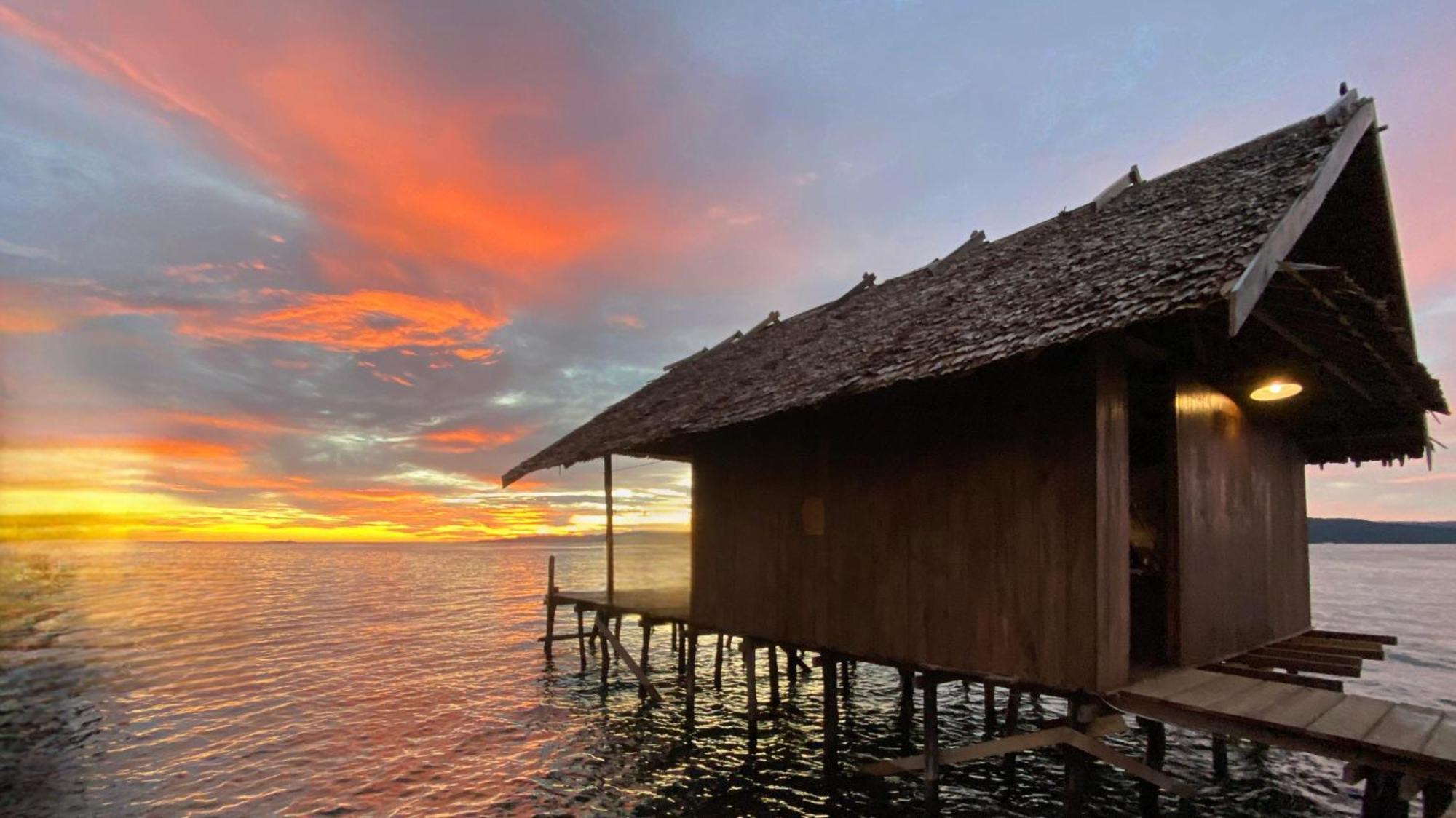 Mansuar Raja Ampat Bungalows Kri Esterno foto